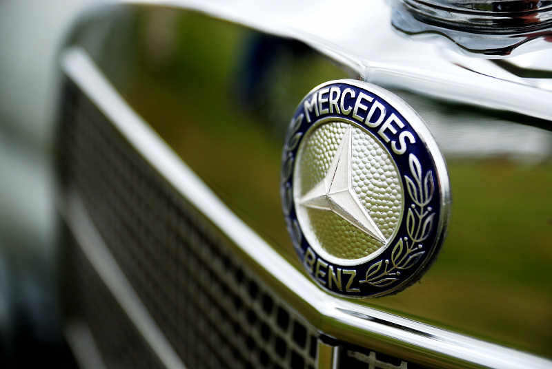 Mercedes Benz 220SE / Mercedes Stern / Oldtimer - Fotografie von Stefan  Wensing